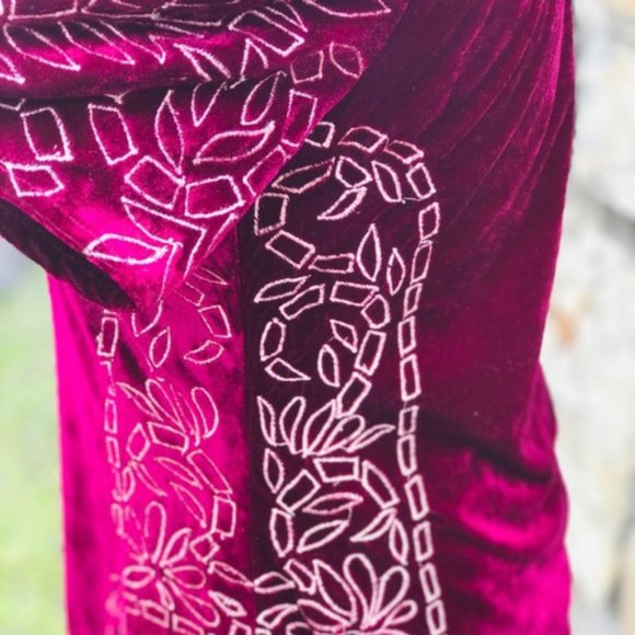 Chelsea & Violet XS Berry Embroidery Dress NWT - Picture 4 of 7